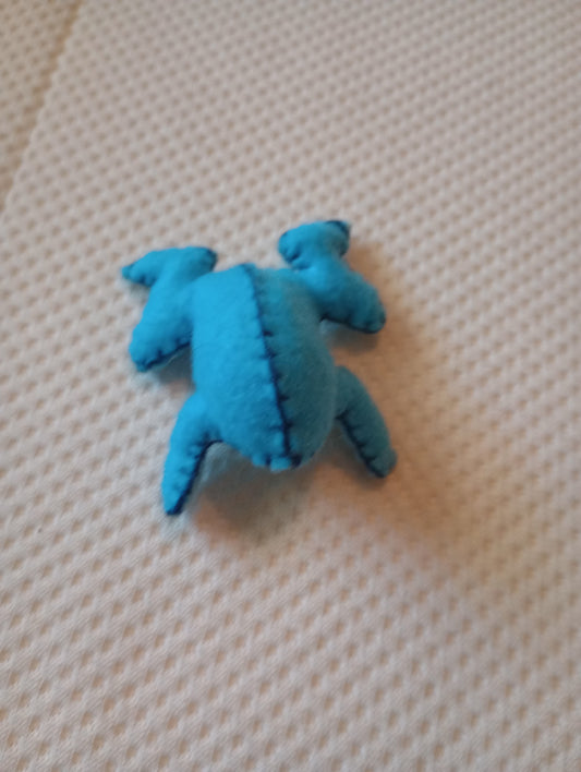 Blue frog guy crystal: lapis