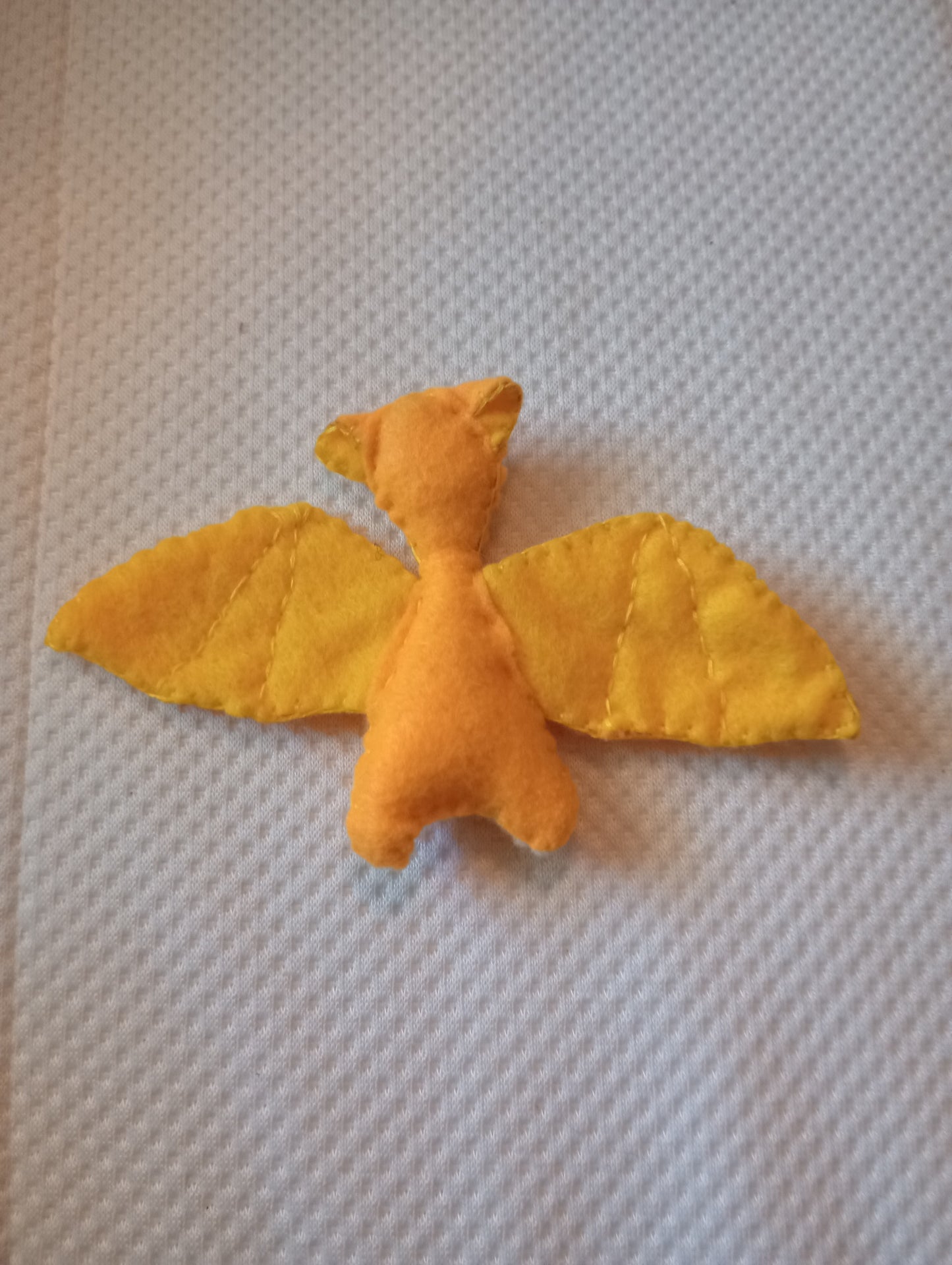 Lemon bat guy, crystal: random